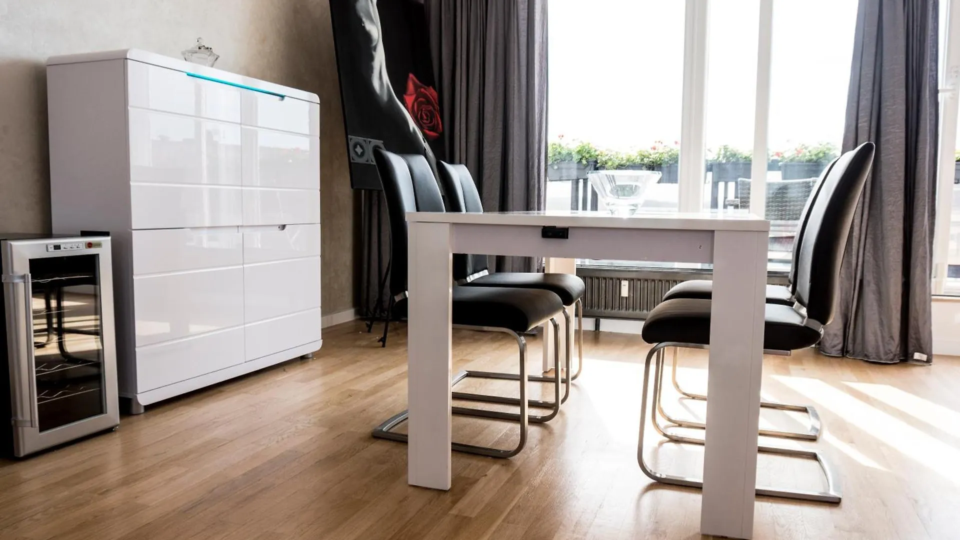 The Queen Luxury Apartments - Villa Marilyn Luxembourg